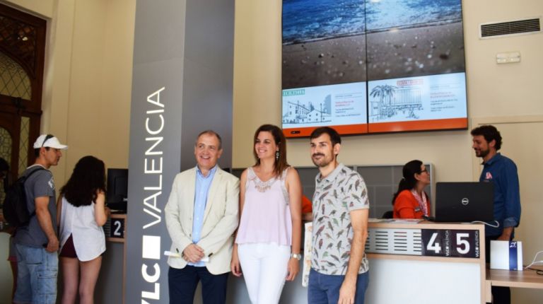 El Ayuntamiento de Valencia estrena una Oficina de Turismo más accesible y moderna