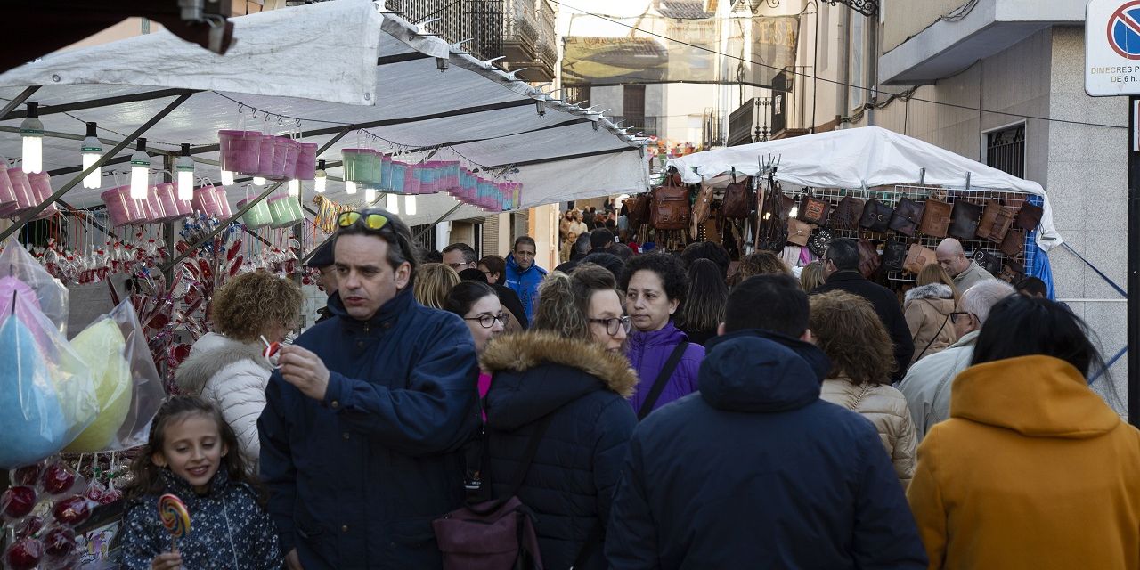  El Porrat de Potries reúne a más 8.000 personas 