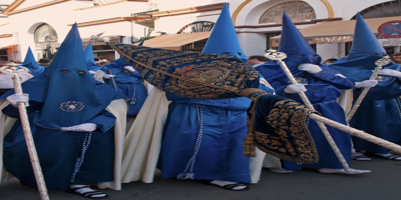  Decálogo para que las procesiones no sean una excesiva penitencia para los pies