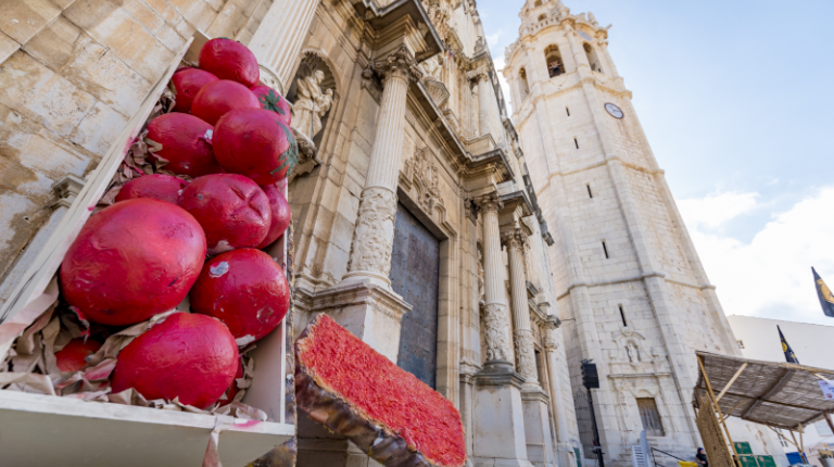 Alcalà de Xivert celebra su Feria de la Tomata de Penjar