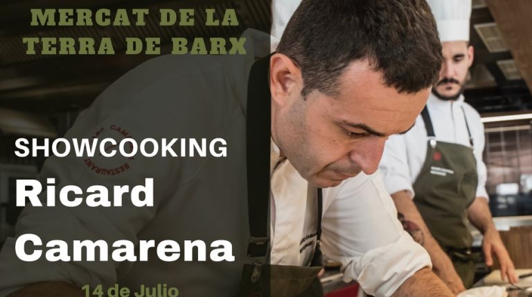 El chef Ricard Camarena participa en la Fira de la Terra de Barx, su pueblo natal