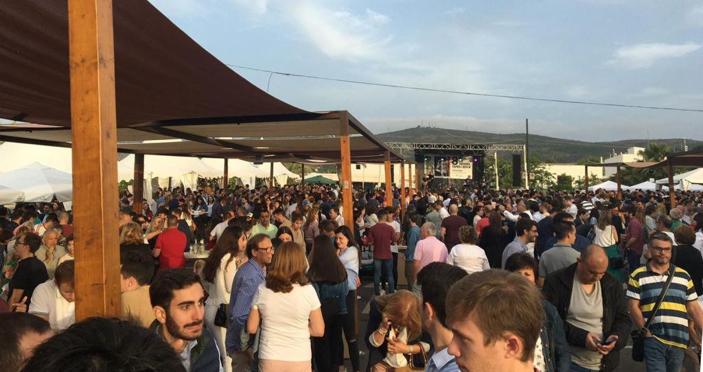  Milers de persones de les comarques centrals gaudeixen de la VIII Fira de Tendes i Tapes d’Ontinyent