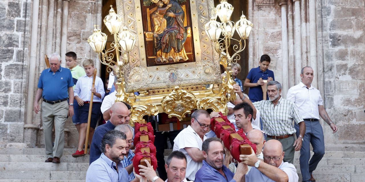  El Puig celebra la fiesta en honor a su patrona, Santa María de los Ángeles