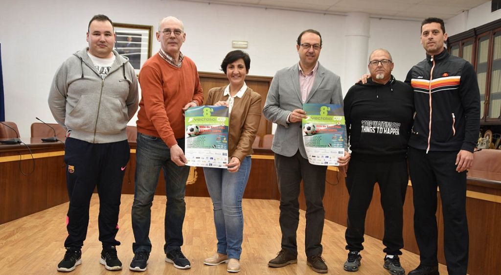  Torneo de fútbol con más de 100 equipos en Santa Pola coincidiendo con Semana Santa