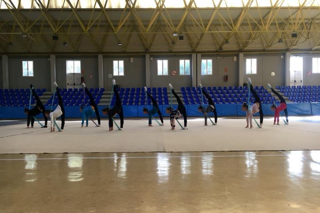  El Club Gimnasia Rítmica de Buñol organiza el Trofeo Mediterráneo con una previsión cercana a las 200 gimnastas 