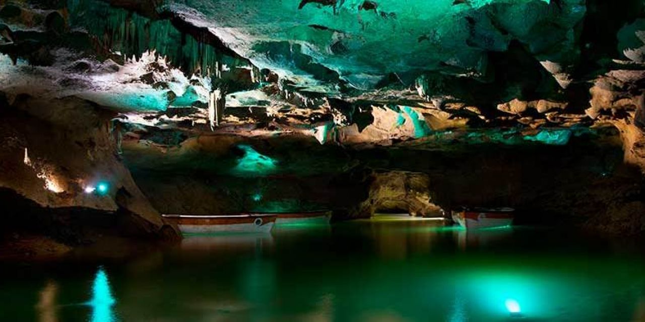  Las Cuevas de San José en la Vall d’Uixó estrenan iluminación