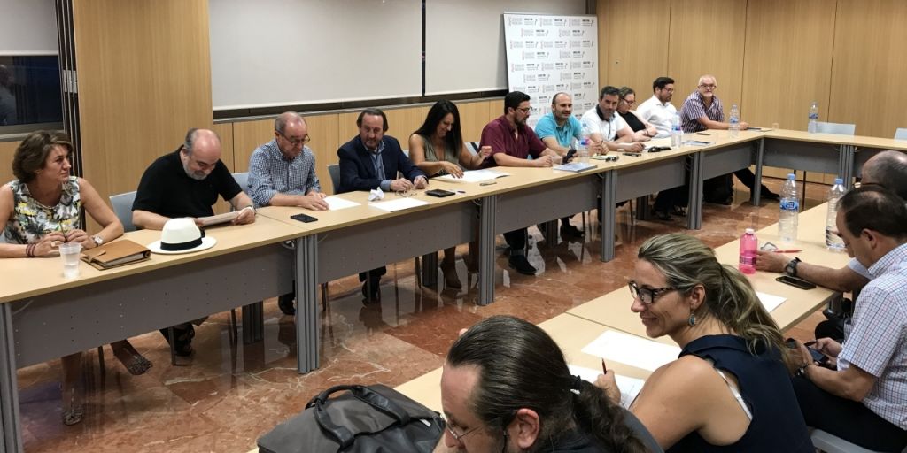  La hostelería de la provincia de Alicante alcanza un principio de acuerdo en el convenio colectivo a las puertas de la temporada alta.