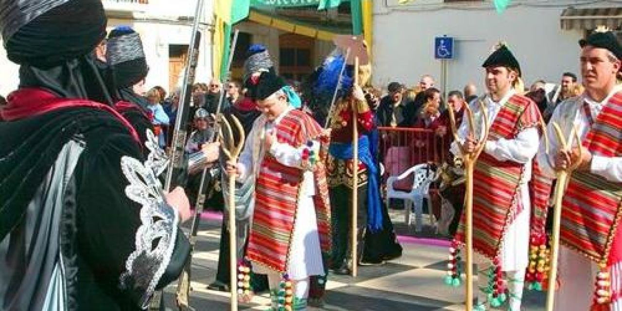  Benissa comienza el año celebrando la Fira i Porrat en honor de San Antón  