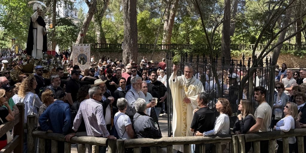  Miles de personas celebran la festividad de Sant Vicent en Llíria