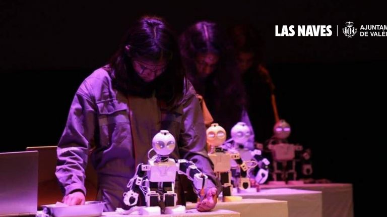 Las Naves impulsa el teatro robótico con cinco institutos de la ciudad